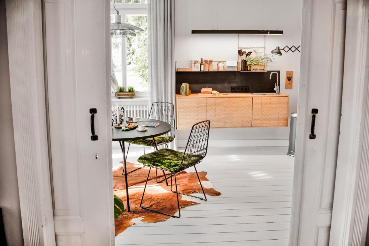 Logierhaus M Apartment Езенс Екстериор снимка